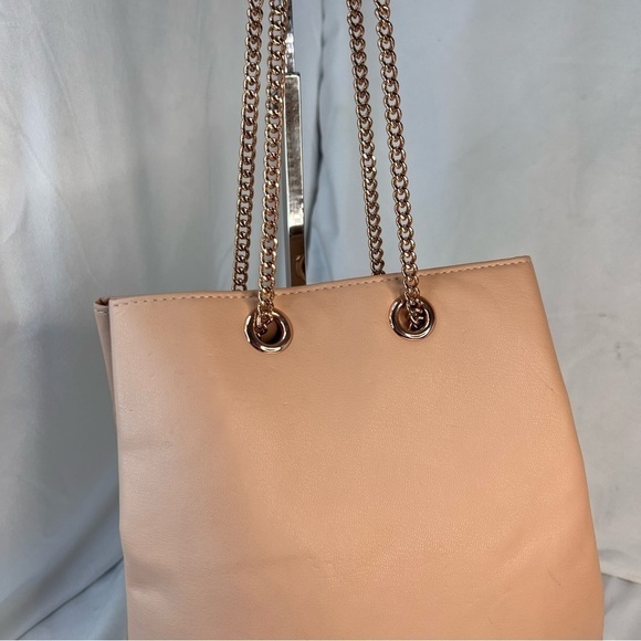 Olympea Bucket Shoulder Bag Pink by Paco Rabanne - Picture 6 of 11